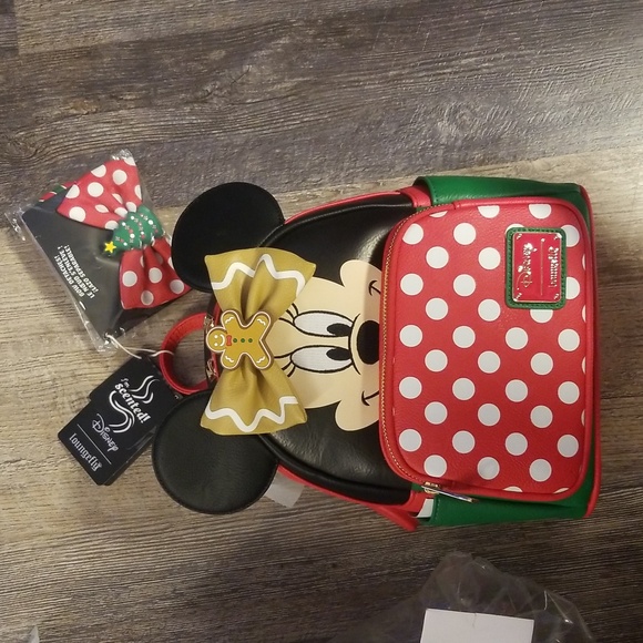 Loungefly 3 BOWS Scented NWT Hard Tag Backpack Minnie Mouse Christmas
